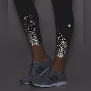 Lululemon Tight Stuff Tights- Size 6